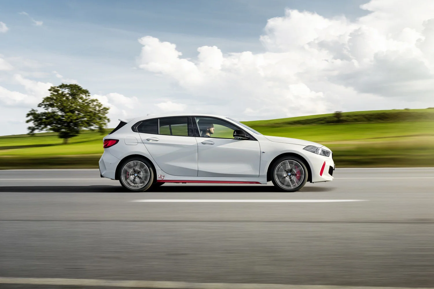 BMW 1 Series 116d (116 Hp)2019 - 2024 thumbnail 17
