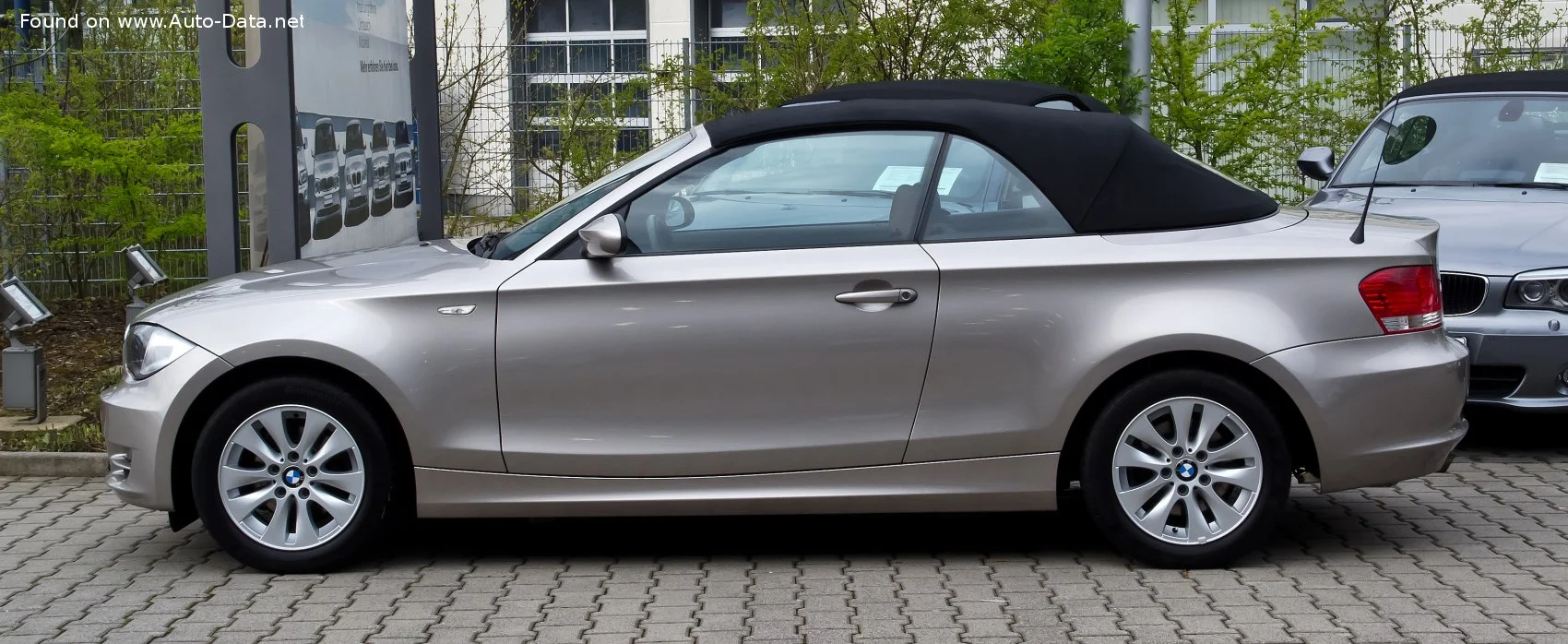 BMW 1 Series 118d (143 Hp)2011 - 2013 thumbnail 3