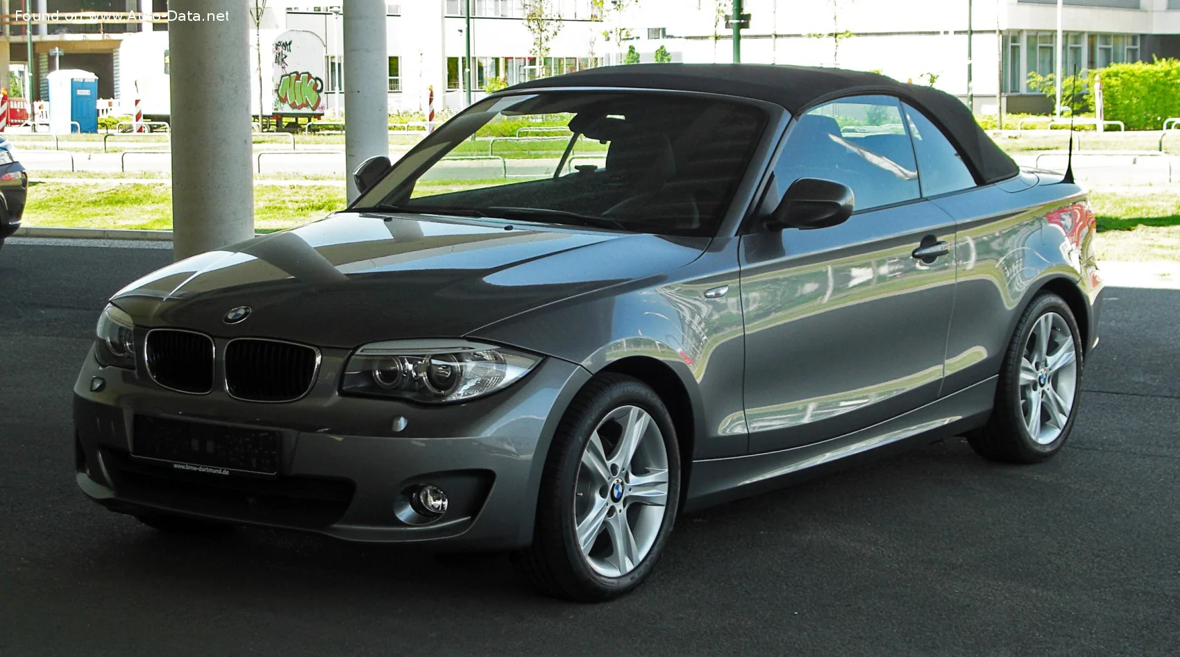 BMW 1 Series 118d (143 Hp)2011 - 2013 thumbnail 4