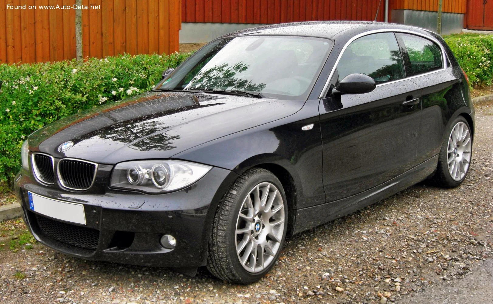 BMW 1 Series 116d (116 Hp)2009 - 2011 thumbnail 5