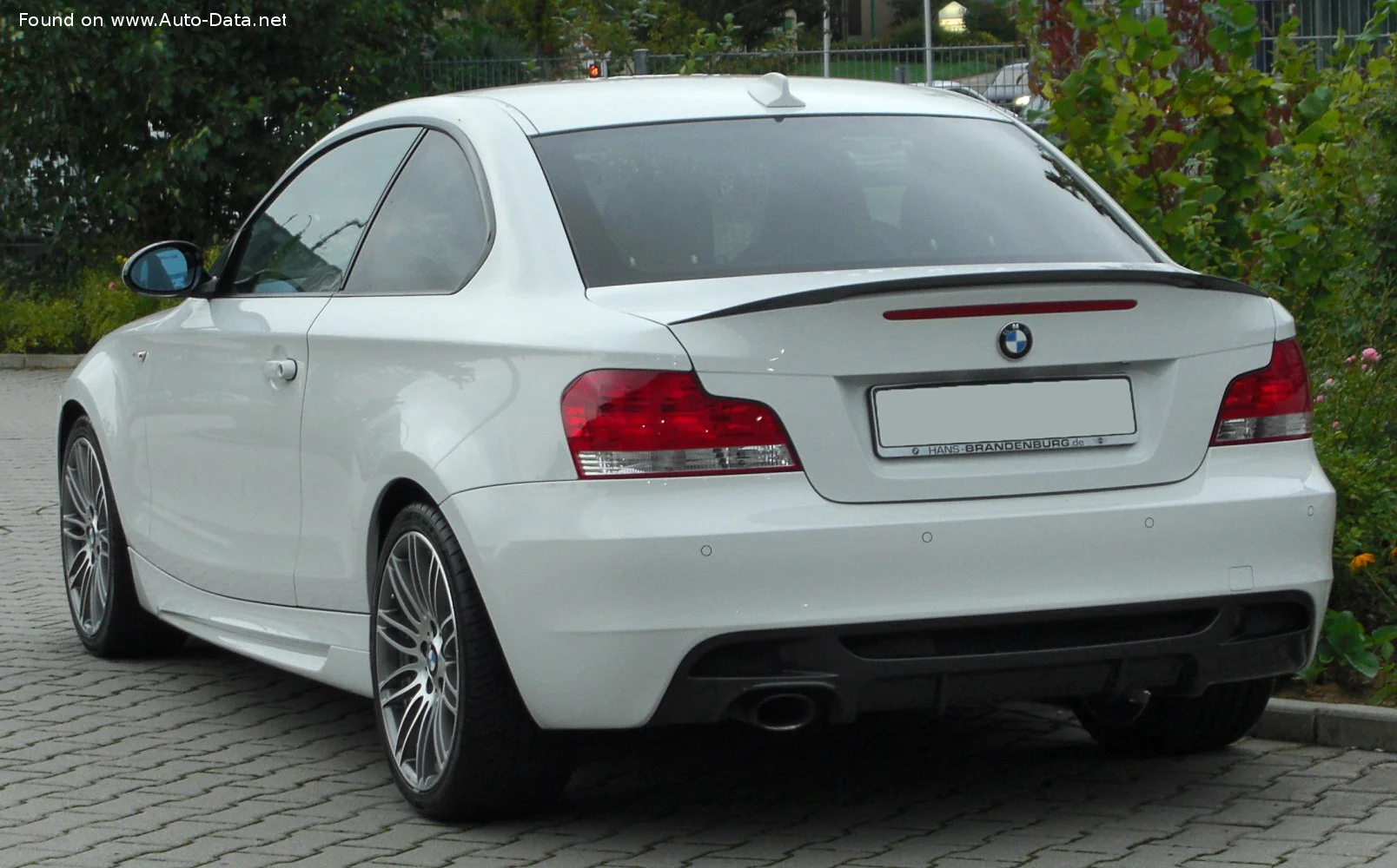 BMW 1 Series 118d (143 Hp)2009 - 2011 thumbnail 3