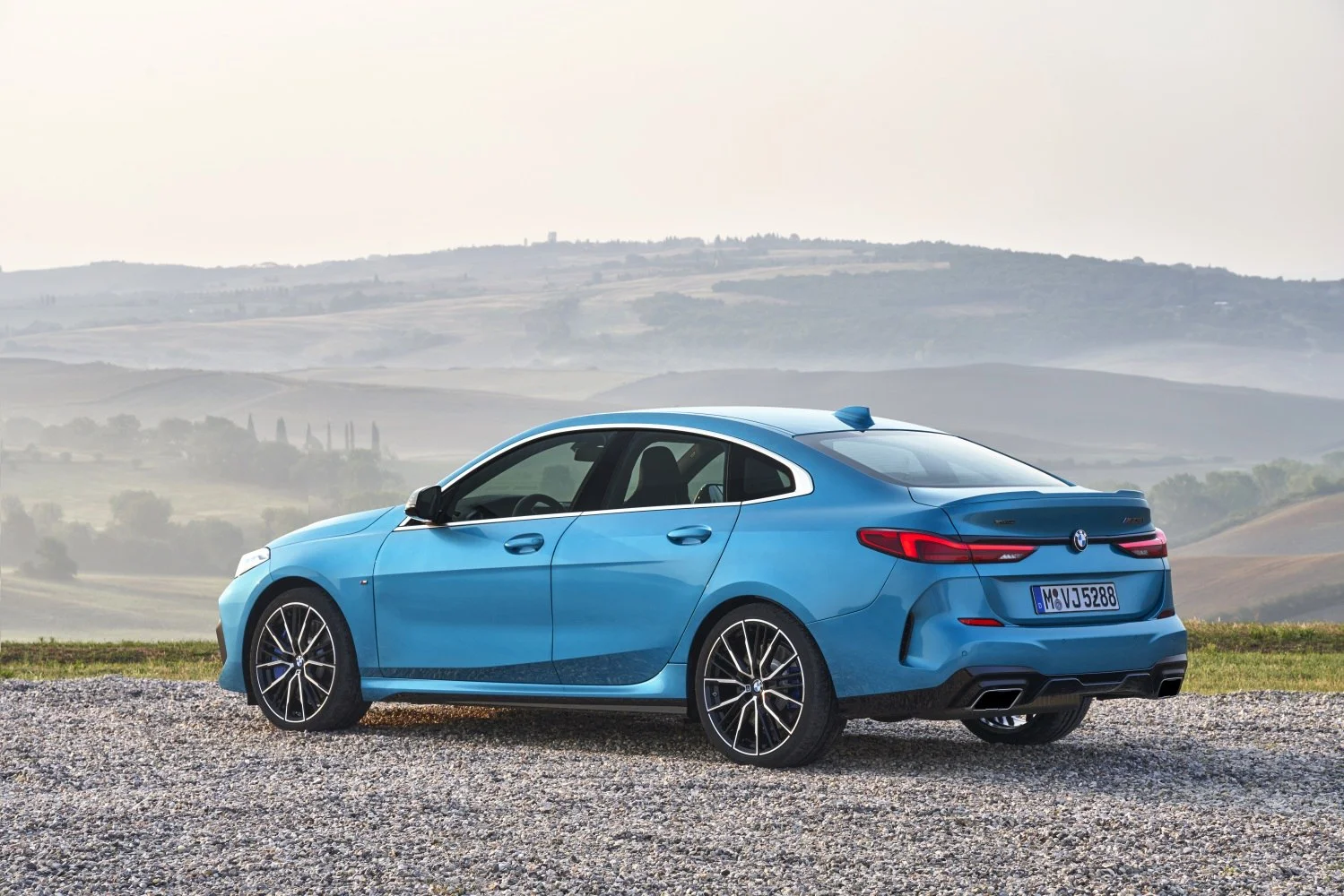 BMW 2 Series 216d (116 Hp) Steptronic2020 - 2024 thumbnail 2