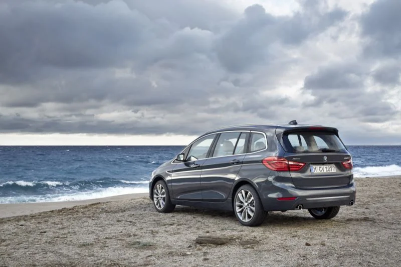 BMW 2 Series 214d (95 Hp)2015 - 2016 thumbnail 2