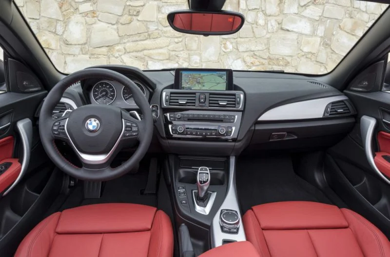 BMW 2 Series 218i (136 Hp)2015 - 2017 thumbnail 4