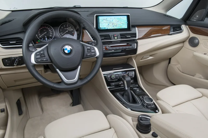 BMW 2 Series 214d (95 Hp)2015 - 2016 thumbnail 4