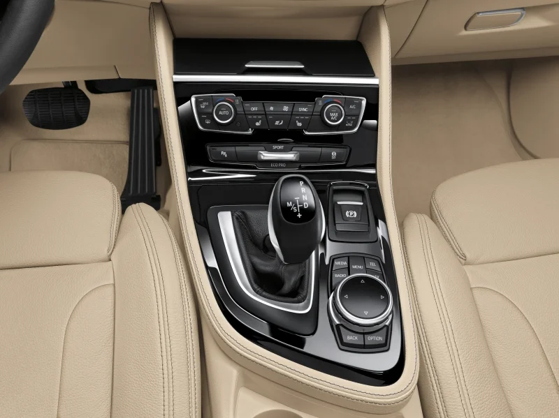 BMW 2 Series 214d (95 Hp)2015 - 2016 thumbnail 7
