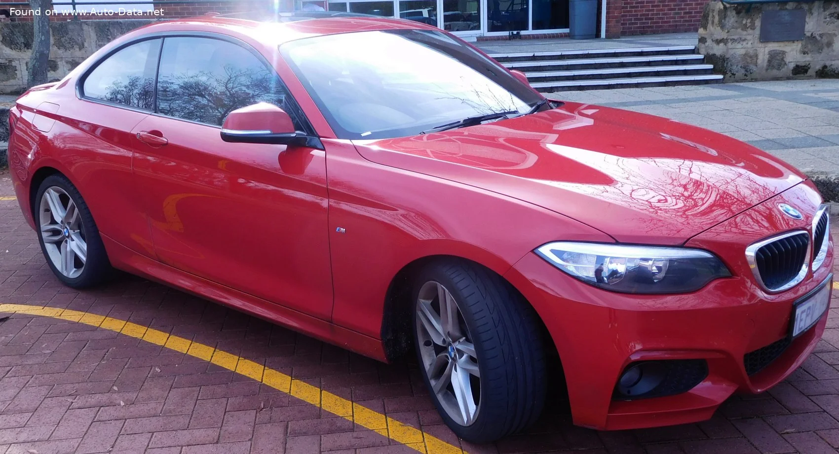 BMW 2 Series 218d (143 Hp)2014 - 2015 thumbnail 2