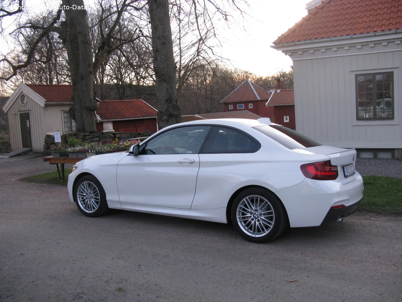 BMW 2 Series 218d (143 Hp)2014 - 2015 thumbnail 9