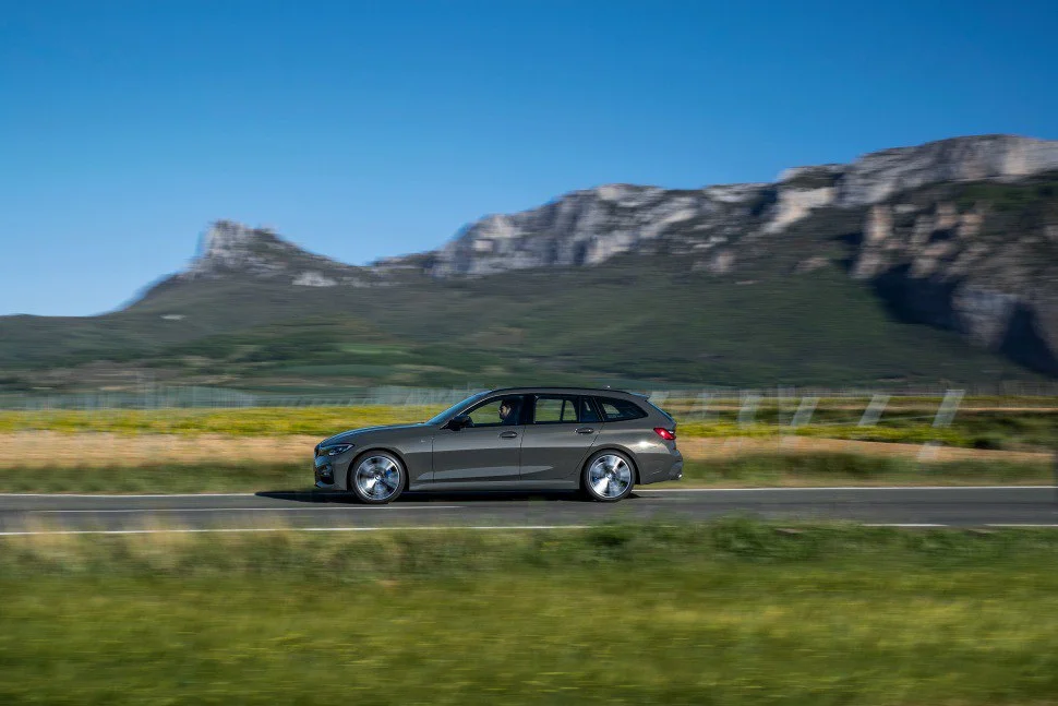 BMW 3 Series 316d (122 Hp) Mild Hybrid Steptronic2021 - 2022 thumbnail 14