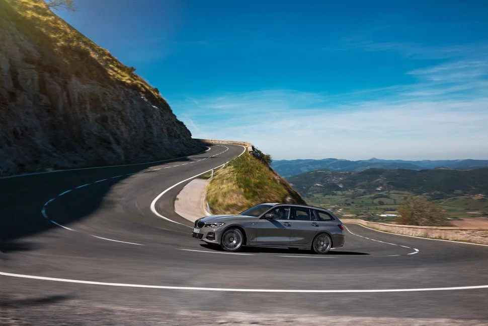 BMW 3 Series 316d (122 Hp) Mild Hybrid Steptronic2021 - 2022 thumbnail 3