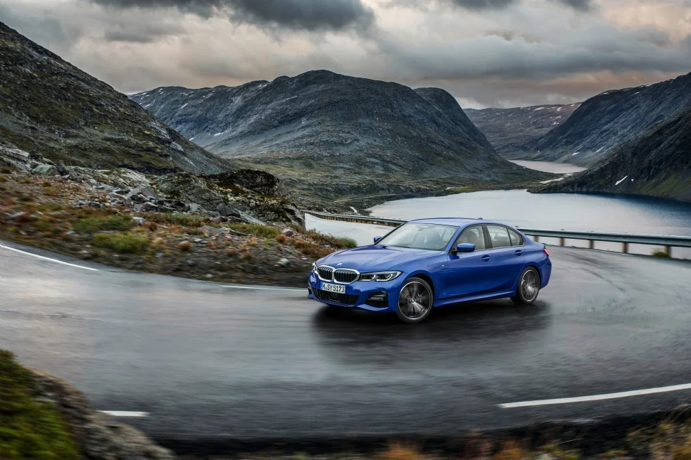 BMW 3 Series 316d (122 Hp) Mild Hybrid Steptronic2021 - 2022 thumbnail 2