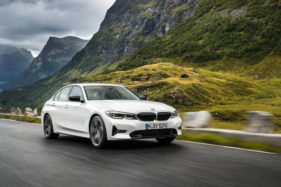 BMW 3 Series 316d (122 Hp) Mild Hybrid Steptronic2021 - 2022 thumbnail 15