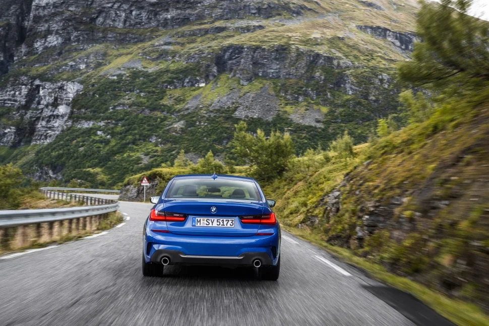 BMW 3 Series 316d (122 Hp) Mild Hybrid Steptronic2021 - 2022 thumbnail 6