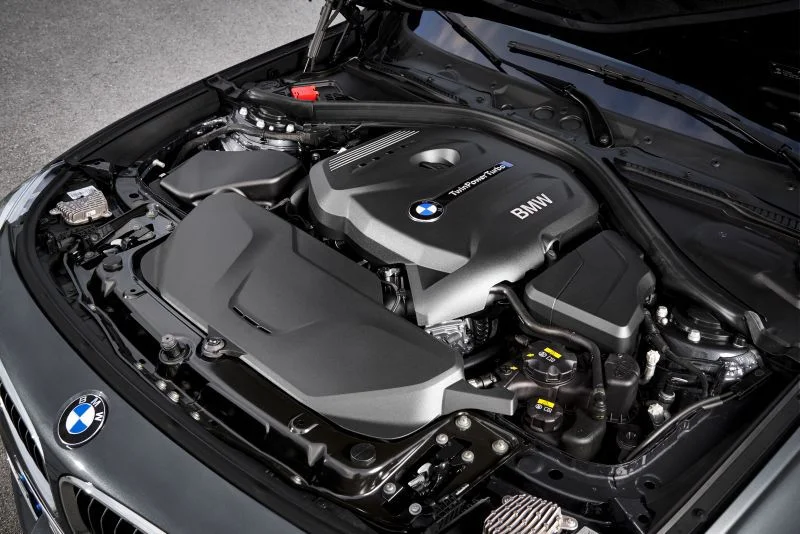 BMW 3 Series 318d (150 Hp)2016 - 2020 thumbnail 4
