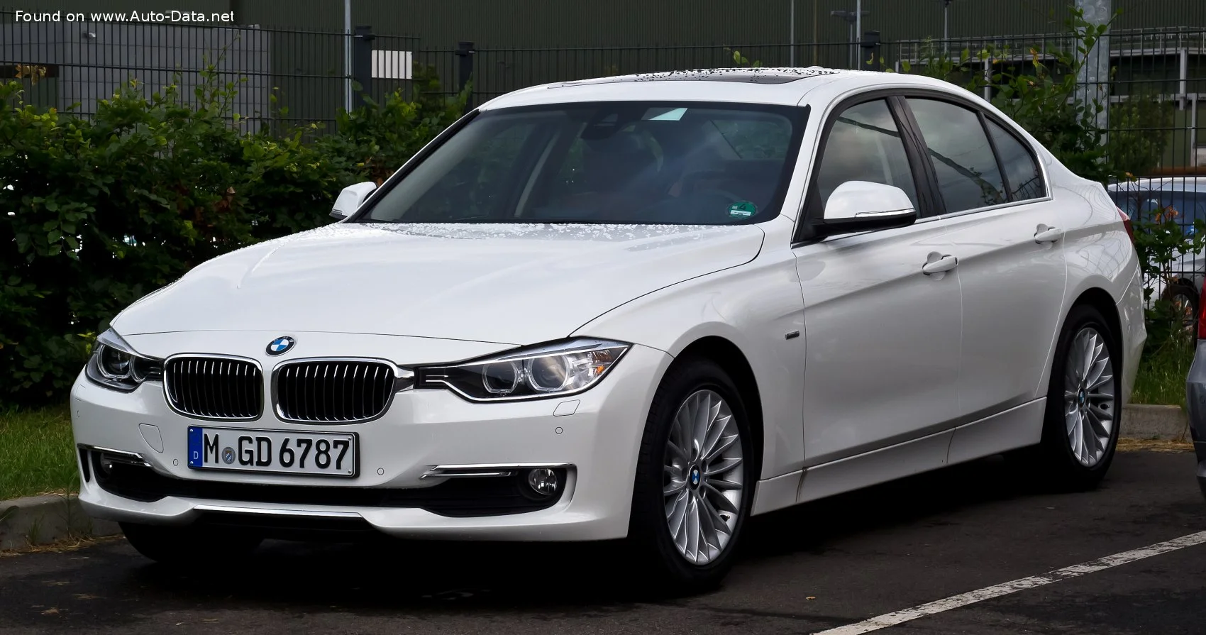 BMW 3 Series 316d (116 Hp)2012 - 2015 thumbnail 11