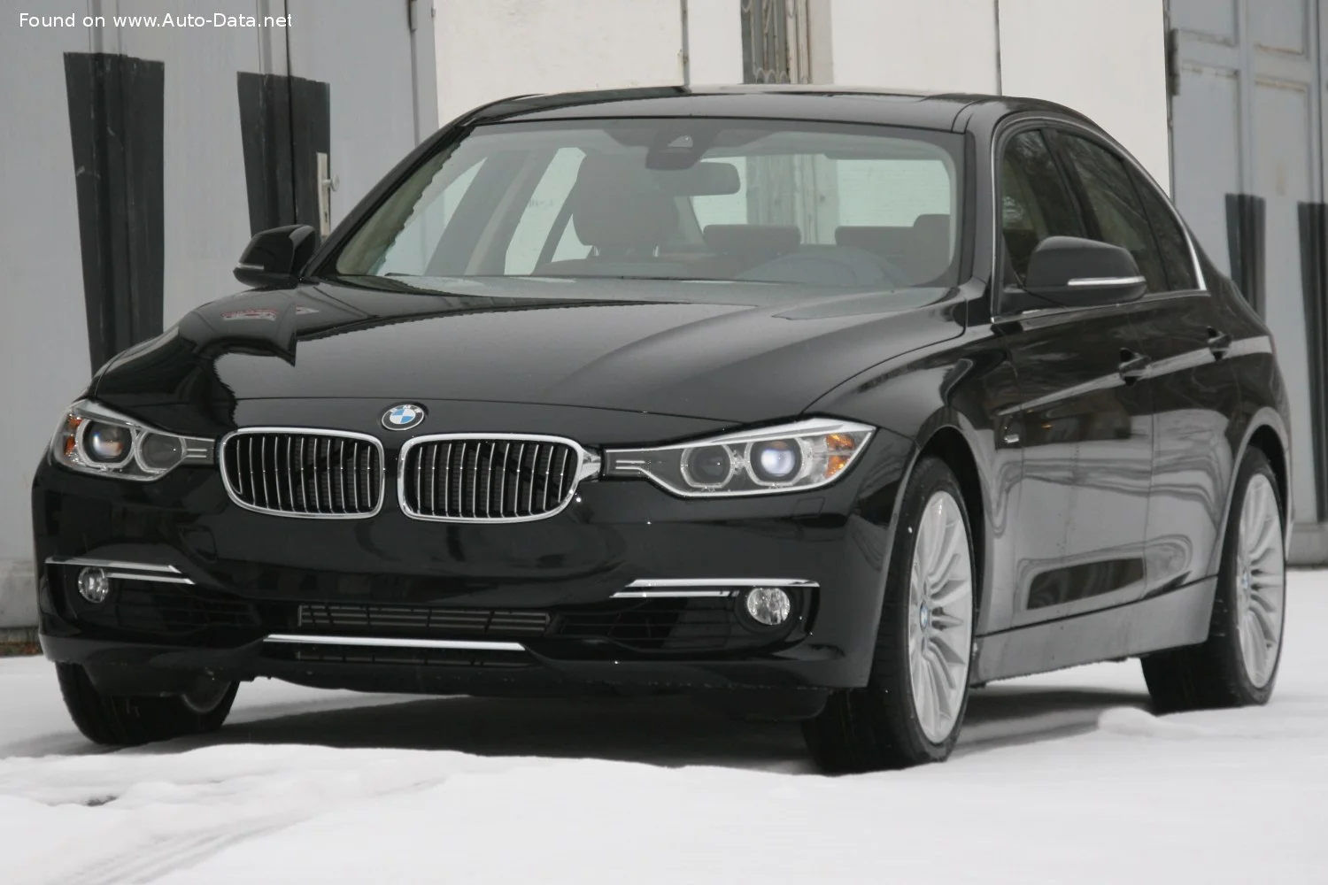 BMW 3 Series 316d (116 Hp)2012 - 2015 thumbnail 3