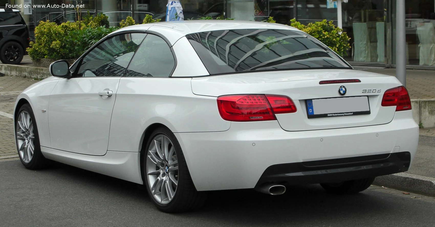 BMW 3 Series 318i (143 Hp)2010 - 2013 thumbnail 7