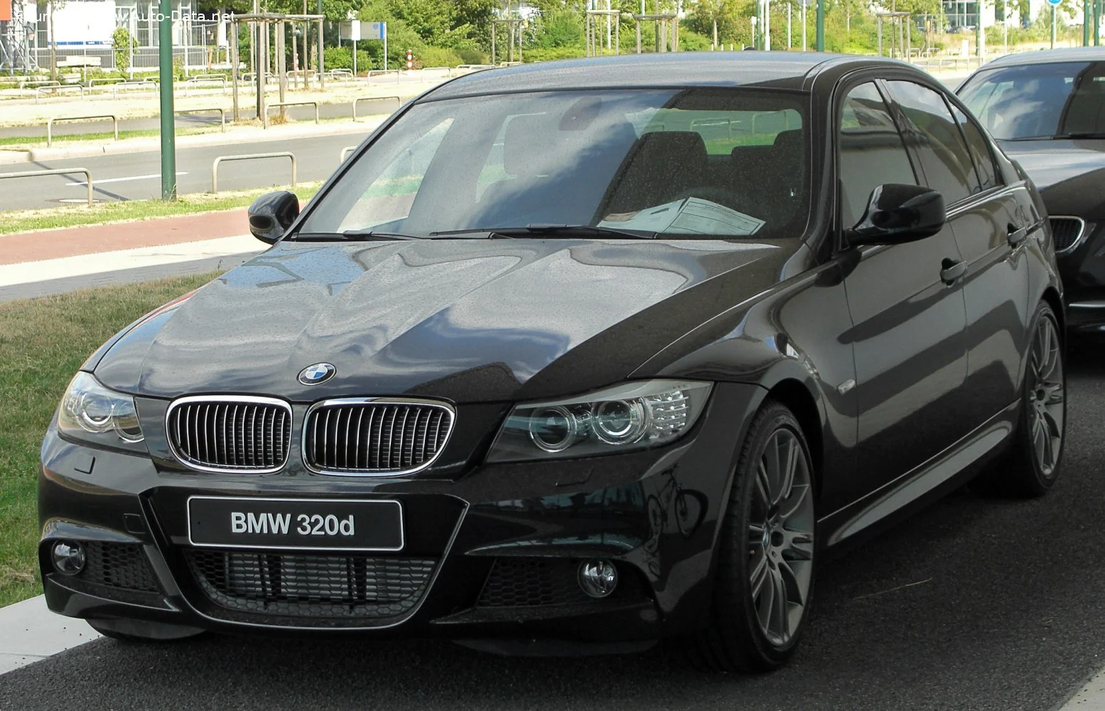 BMW 3 Series 316d (115 Hp)2009 - 2011 thumbnail 11