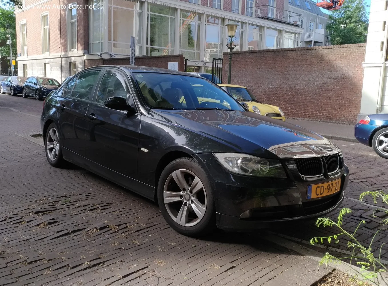 BMW 3 Series 318d (122 Hp)2006 - 2007 thumbnail 9