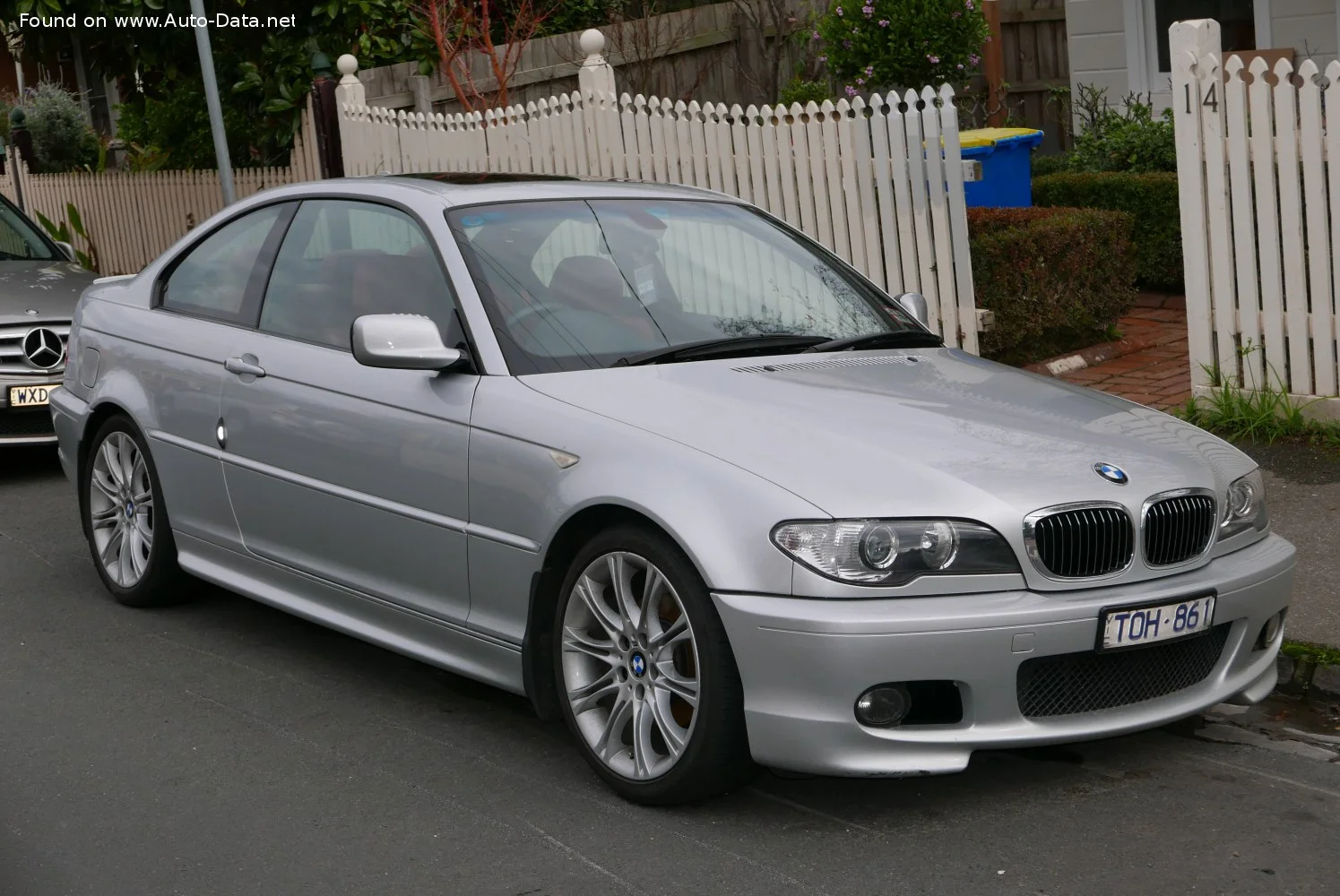 BMW 3 Series BMW 3 Series Coupe (E46, facelift 2003)