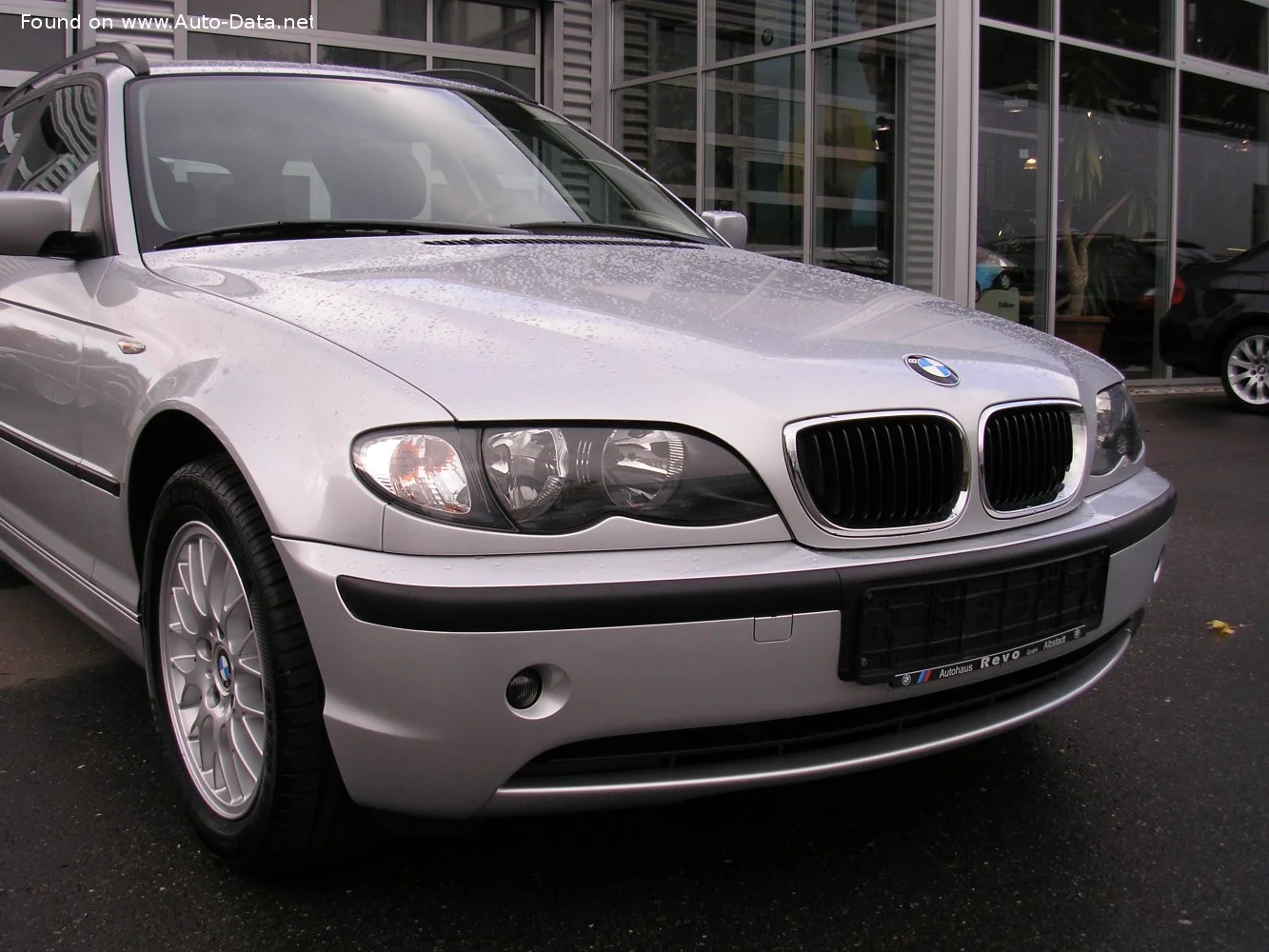 BMW 3 Series 316i (116 Hp)2001 - 2005 thumbnail 3