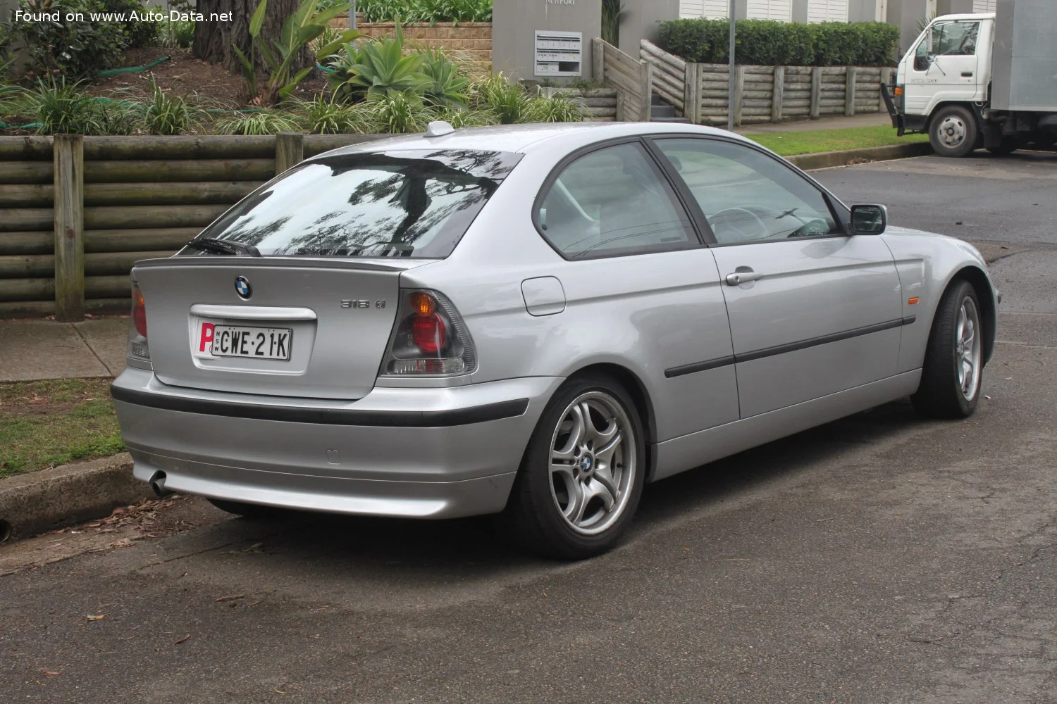 BMW 3 Series 316i (116 Hp)2001 - 2005 thumbnail 3