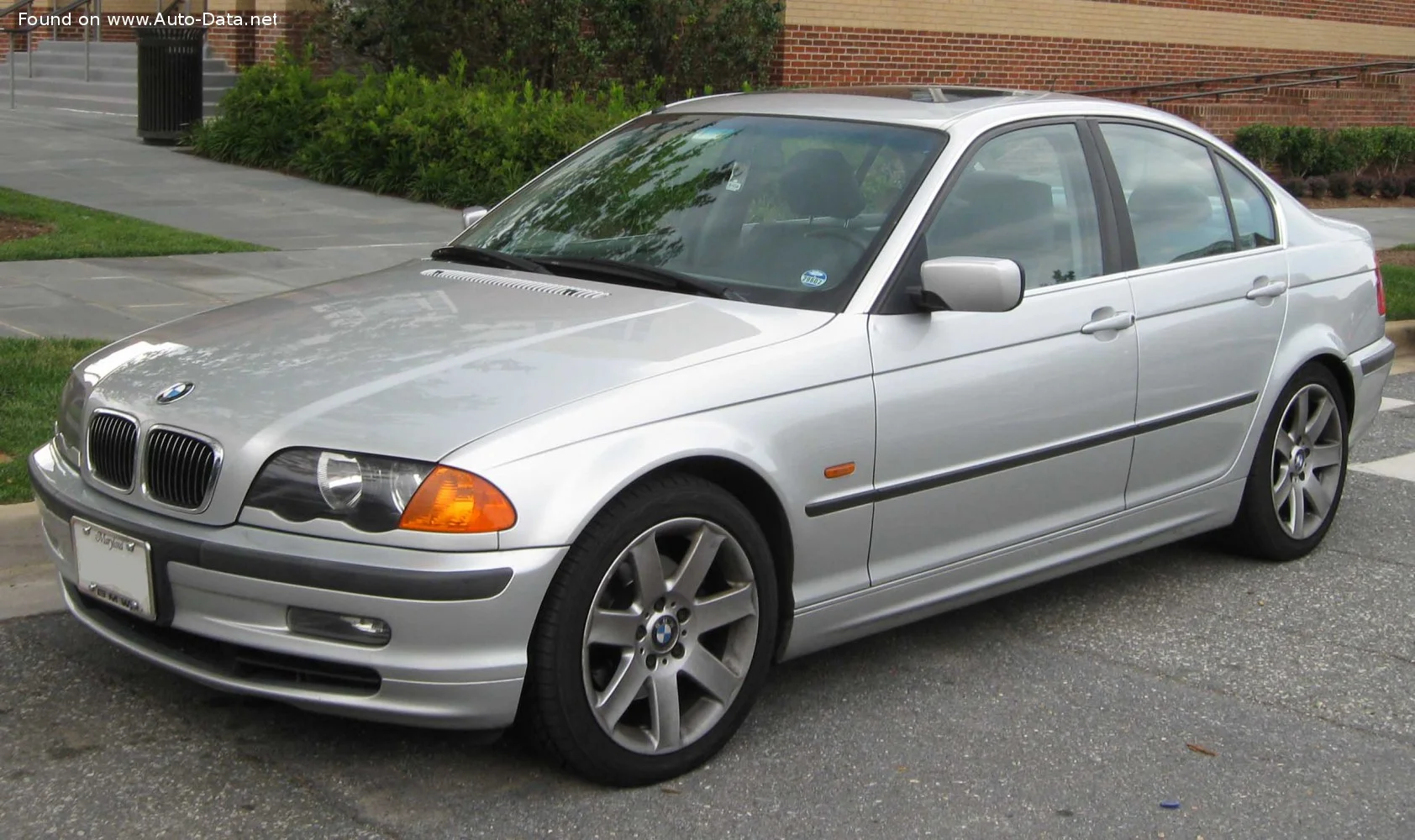 BMW 3 Series 316i (105 Hp)1999 - 2001 thumbnail 8