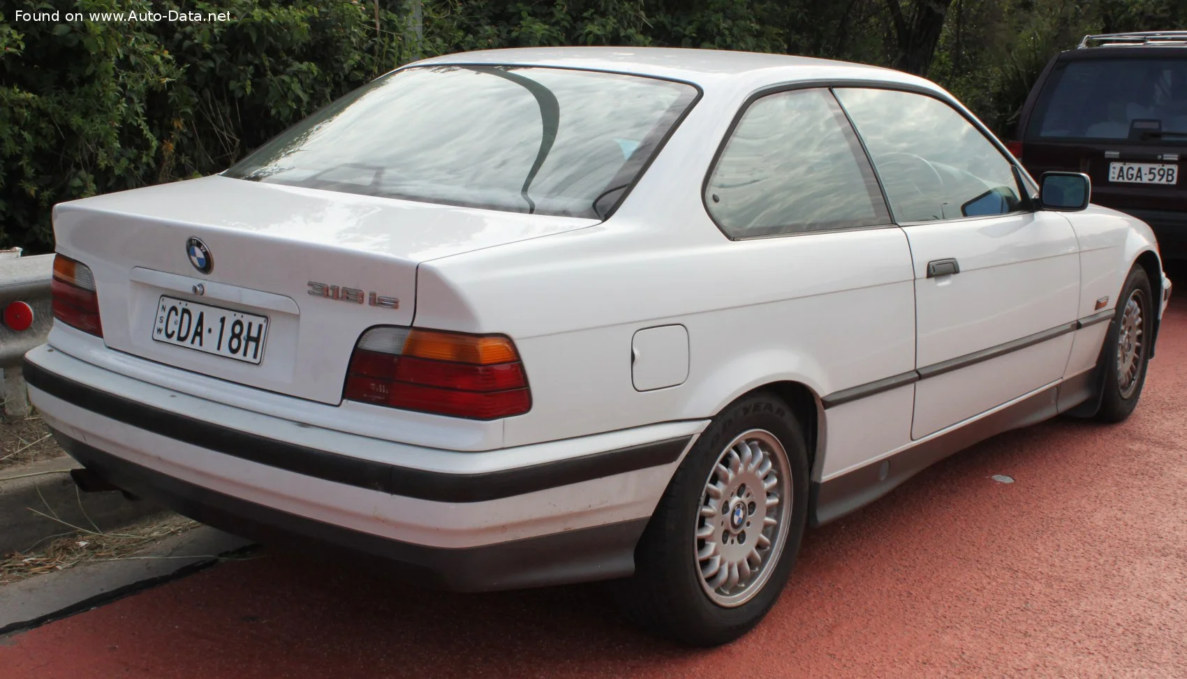 BMW 3 Series 316i (102 Hp)1993 - 1999 thumbnail 3