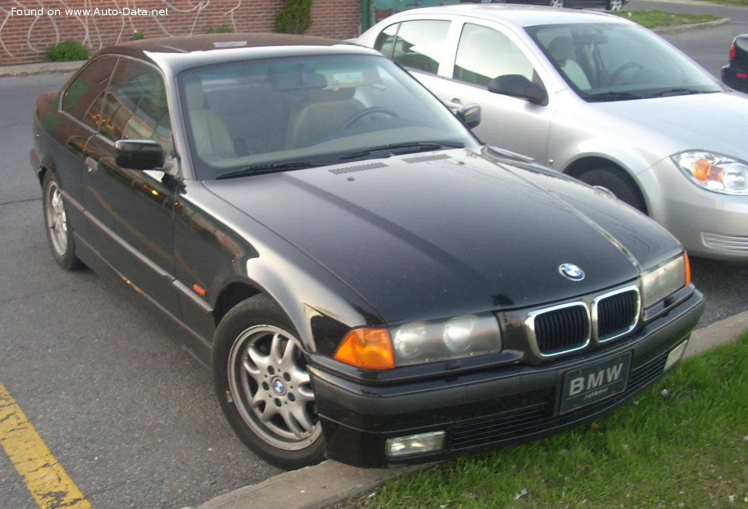 BMW 3 Series 316i (102 Hp)1993 - 1999 thumbnail 4