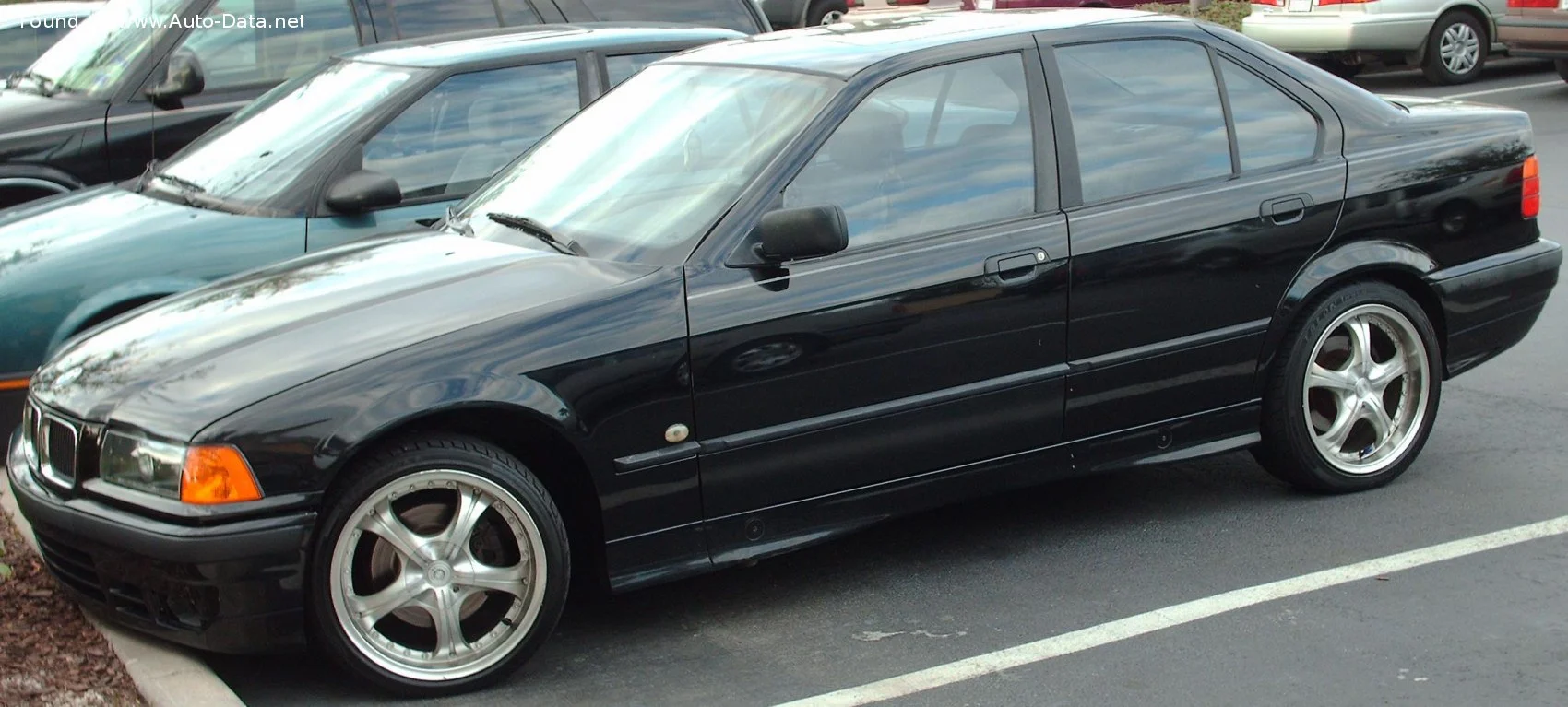 BMW 3 Series 316i (102 Hp)1993 - 1999 thumbnail 12