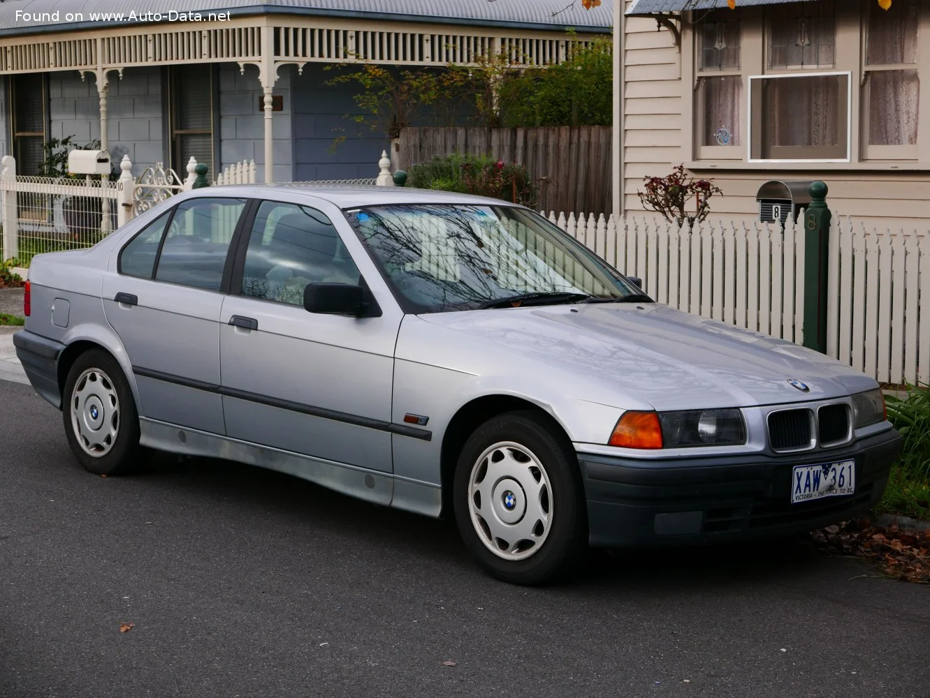BMW 3 Series 316i (102 Hp)1993 - 1999 thumbnail 5