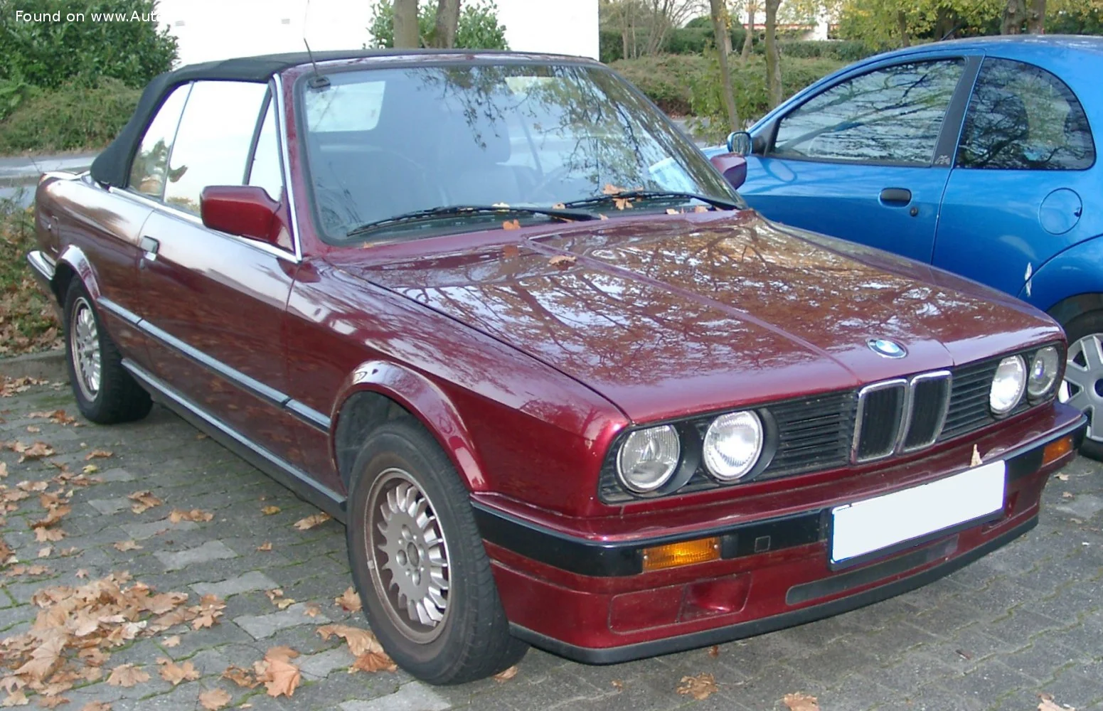 BMW 3 Series 318i (113 Hp)1990 - 1994 thumbnail 3