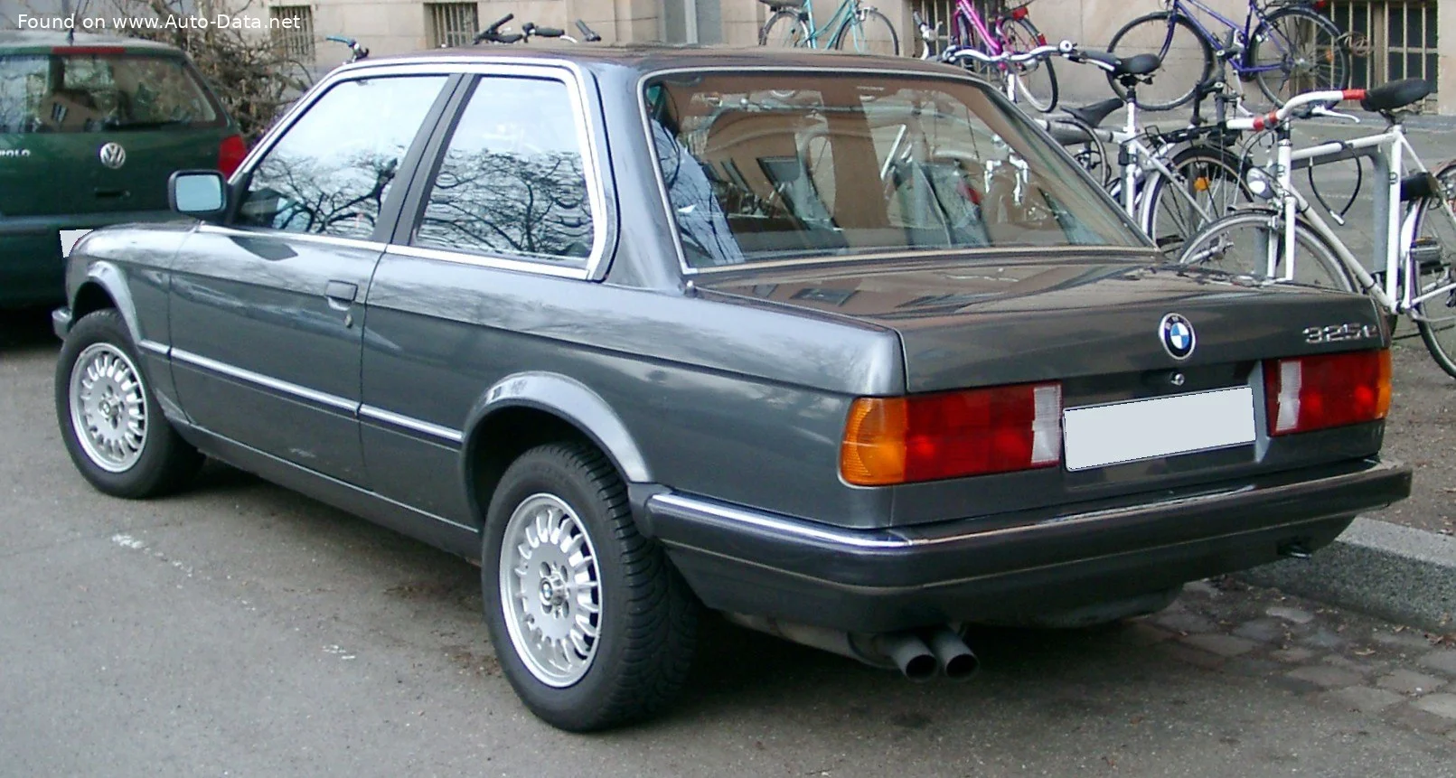 BMW 3 Series 316i (89 Hp)1982 - 1986 thumbnail 2