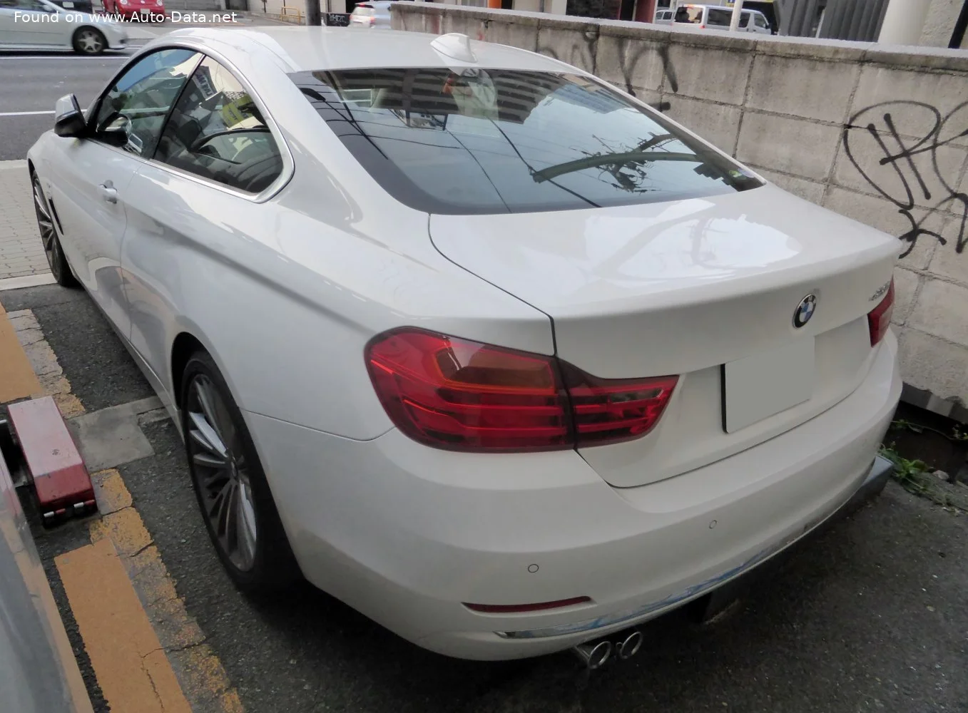 BMW 4 Series 418d (150 Hp)2015 - 2016 thumbnail 7