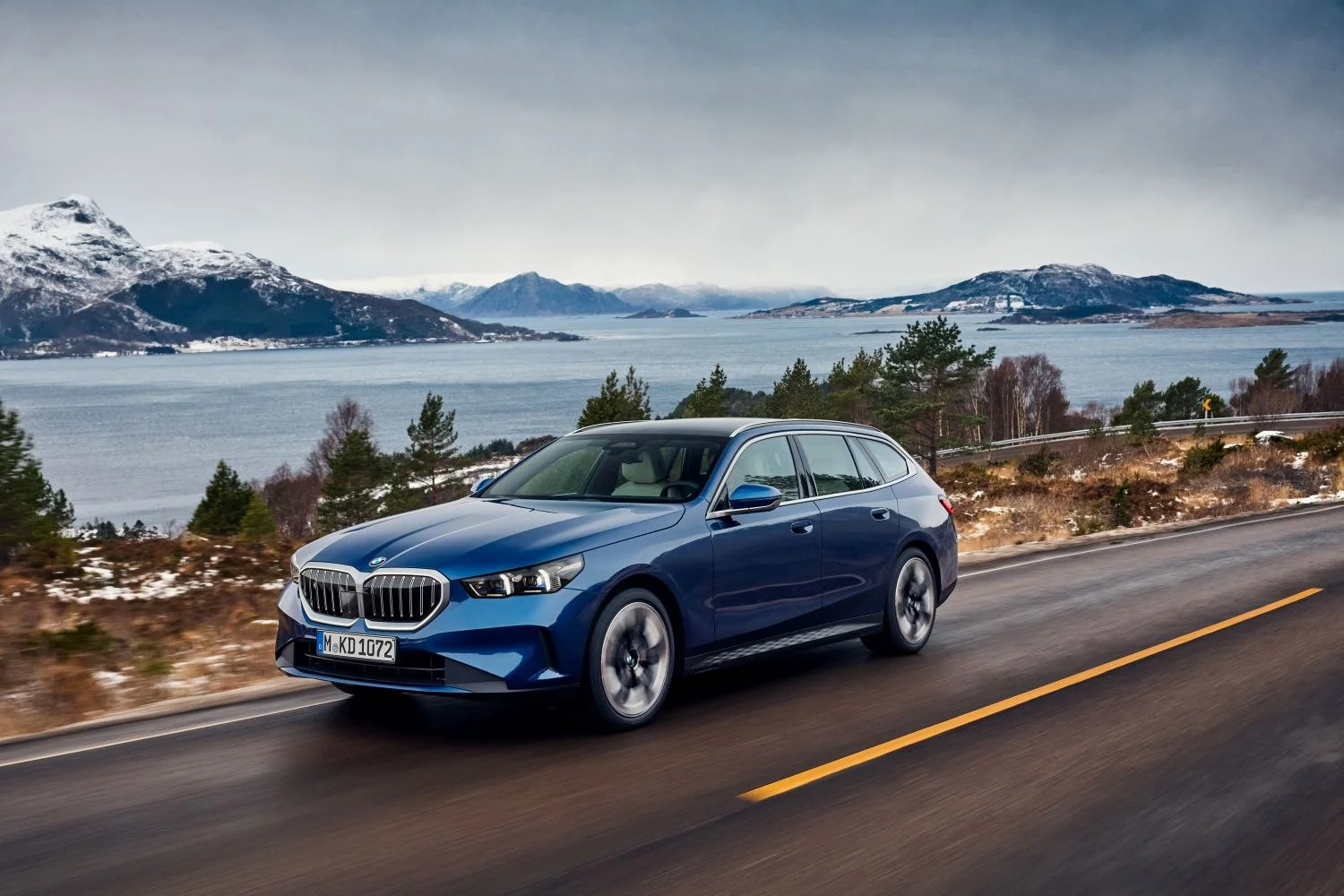 BMW 5 Series 520d (197 Hp) Mild Hybrid Steptronic2024 - - 1