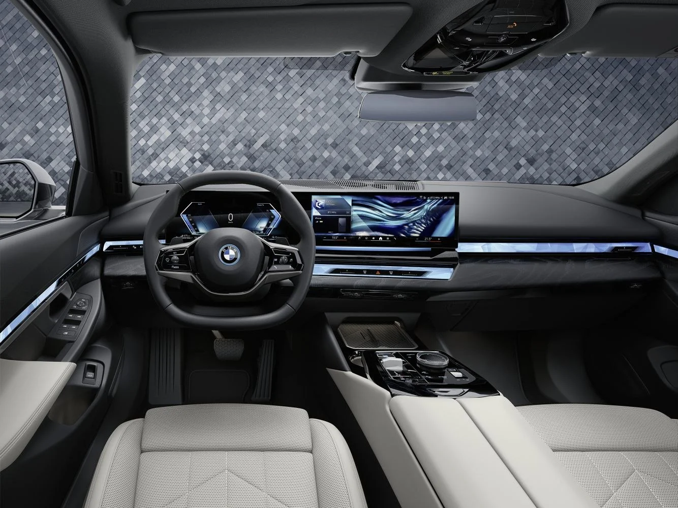 BMW 5 Series 520d (197 Hp) Mild Hybrid Steptronic2023 - thumbnail 5