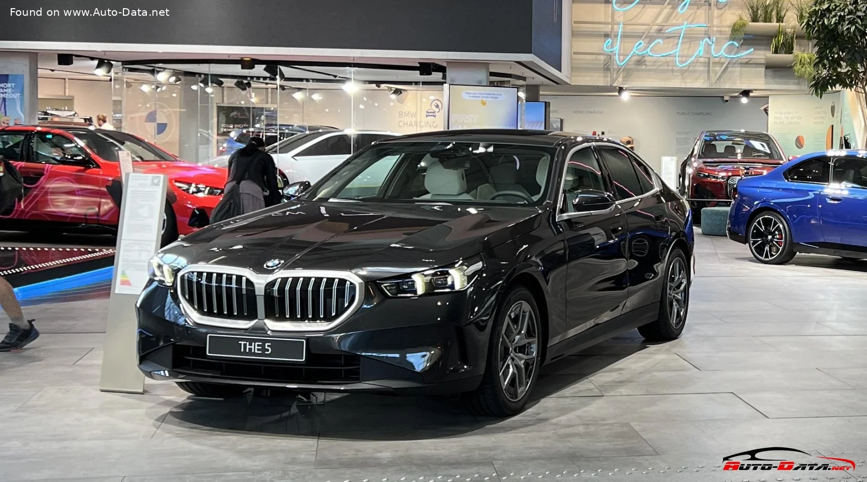 BMW 5 Series 520d (197 Hp) Mild Hybrid Steptronic2023 - thumbnail 9