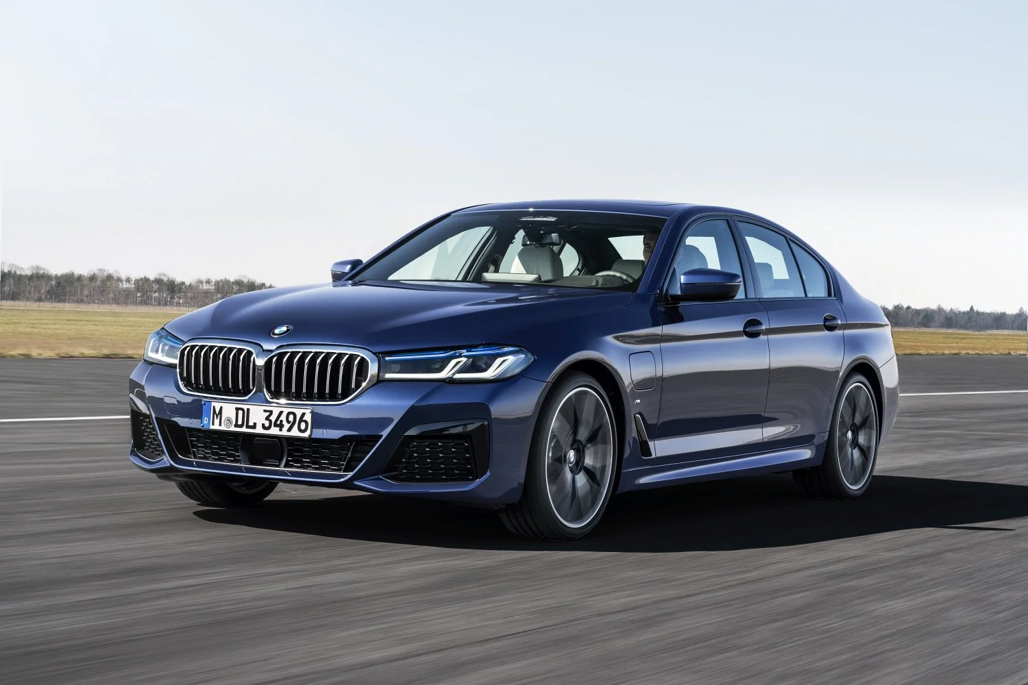 BMW 5 Series 520d (190 Hp) Mild Hybrid Steptronic2020 - 2023 thumbnail 17