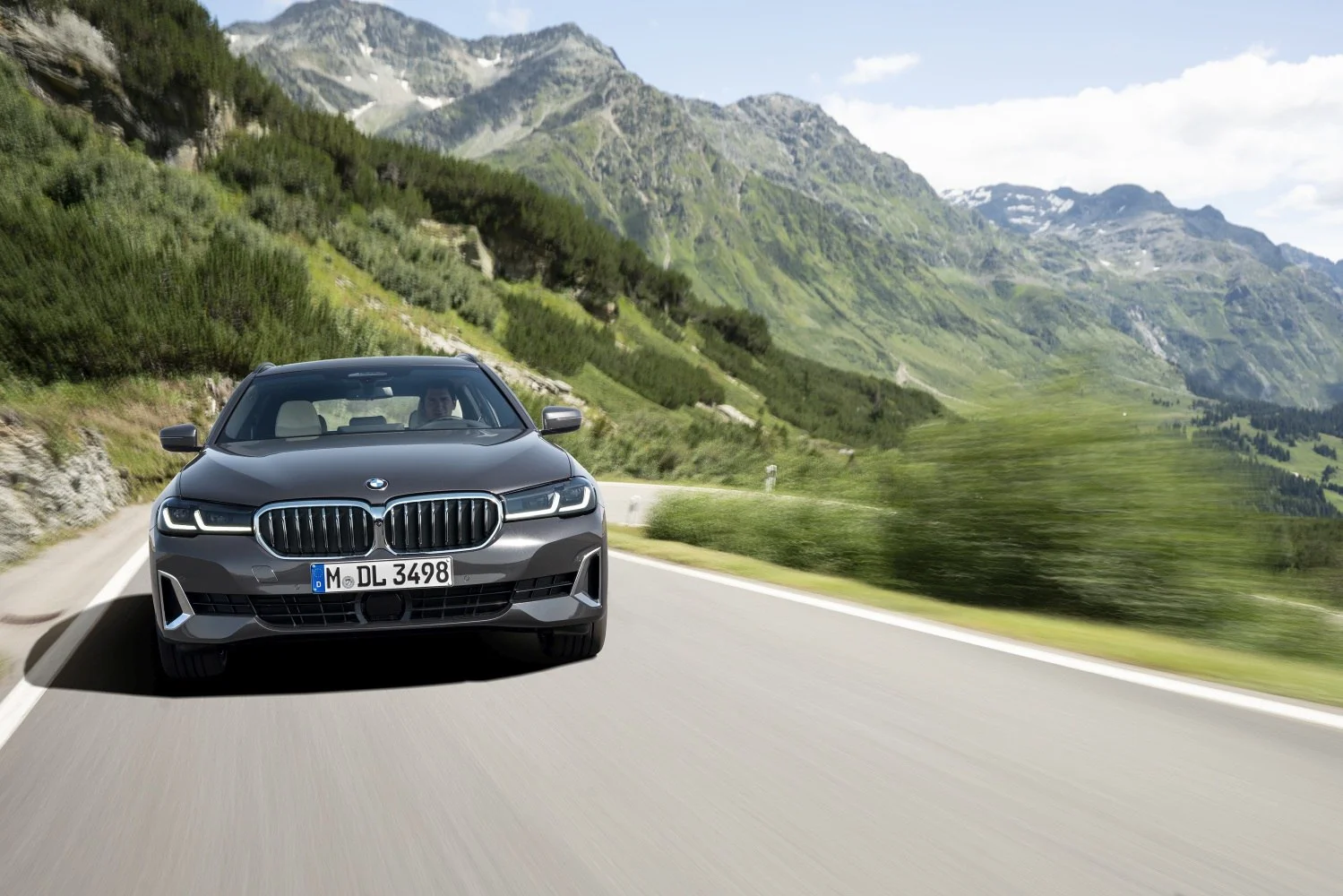 BMW 5 Series 520d (190 Hp) Mild Hybrid Steptronic2020 - 2024 thumbnail 15