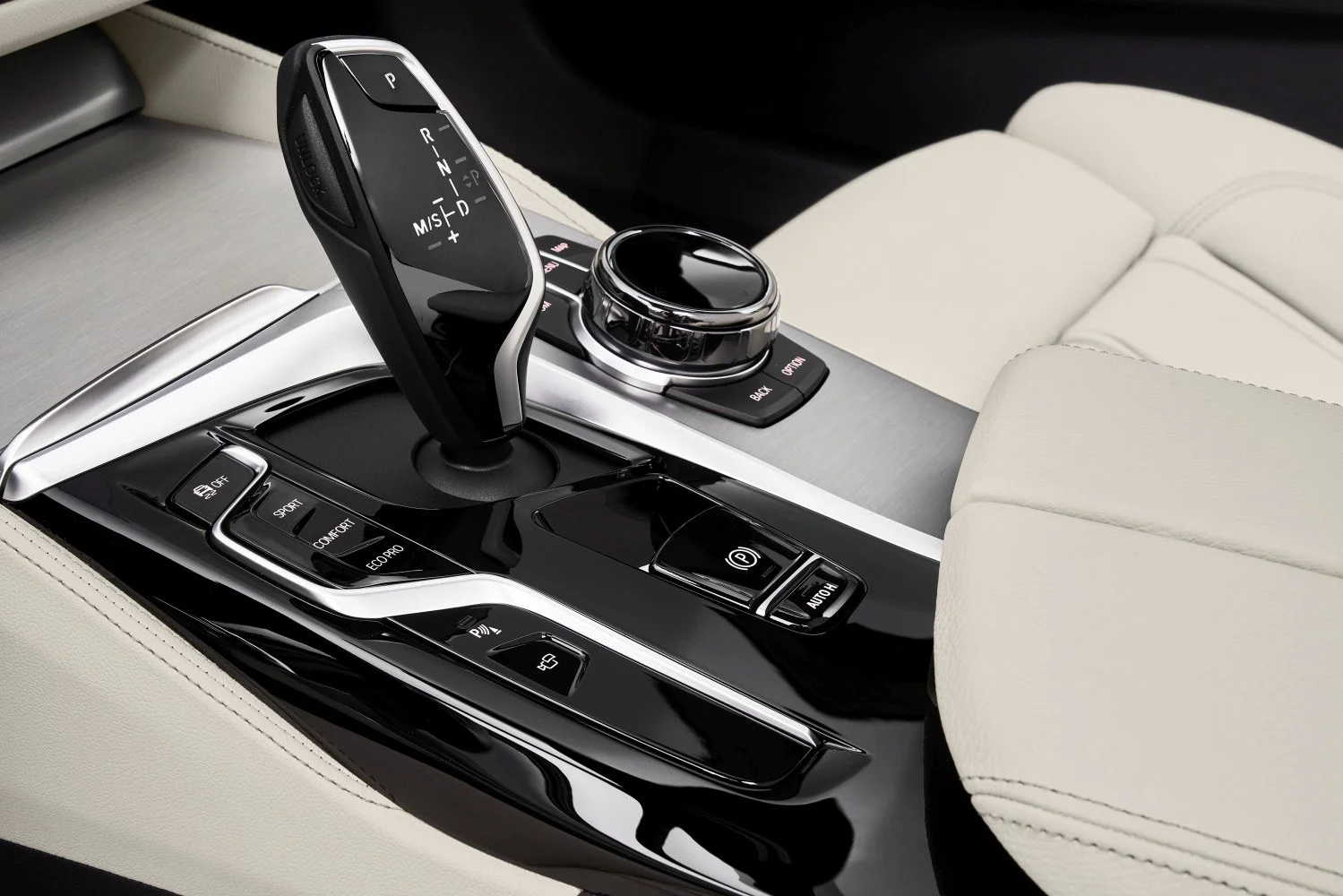 BMW 5 Series 520d (190 Hp) Mild Hybrid Steptronic2020 - 2024 thumbnail 10