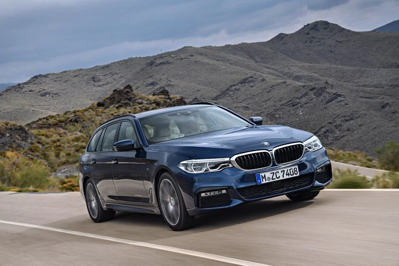 BMW 5 Series 520d (190 Hp)2017 - 2020 thumbnail 11