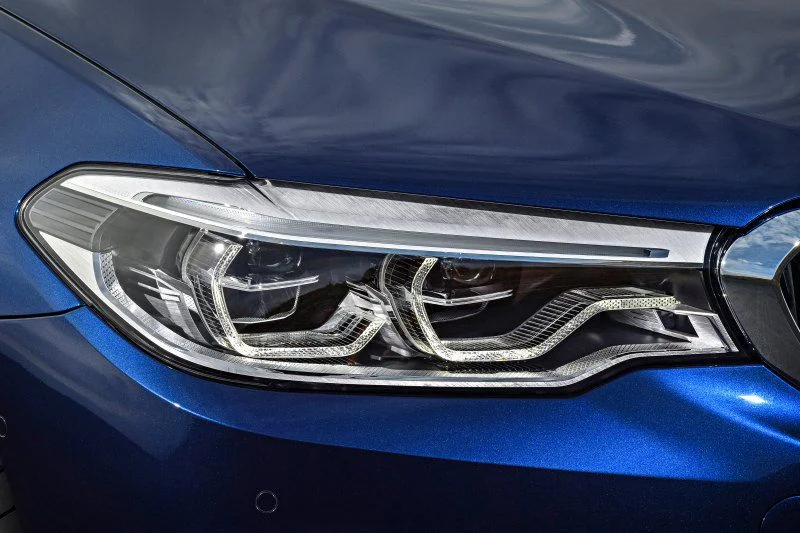 BMW 5 Series 520d (190 Hp)2017 - 2020 thumbnail 16
