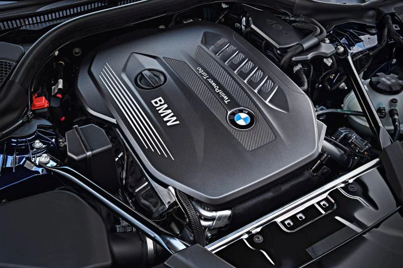 BMW 5 Series 520d (190 Hp)2017 - 2020 thumbnail 6