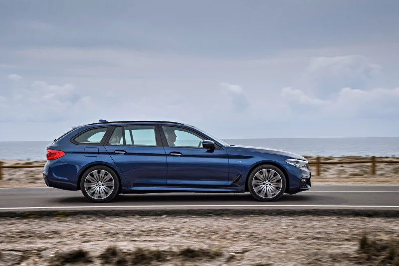 BMW 5 Series 520d (190 Hp)2017 - 2020 thumbnail 7