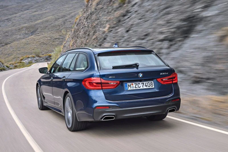 BMW 5 Series 520d (190 Hp)2017 - 2020 thumbnail 10