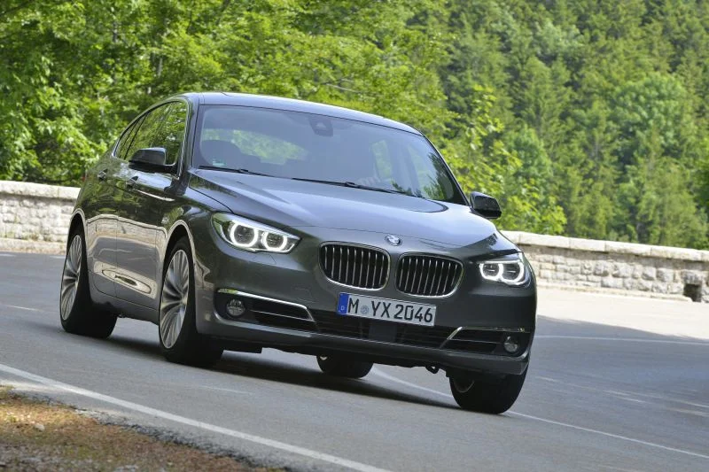 BMW 5 Series 520d (184 Hp) Steptronic2013 - 2017 - 1