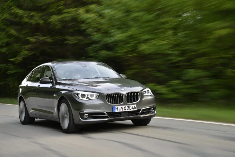 BMW 5 Series 520d (184 Hp) Steptronic2013 - 2017 thumbnail 17