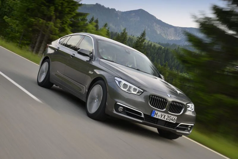 BMW 5 Series 520d (184 Hp) Steptronic2013 - 2017 thumbnail 18