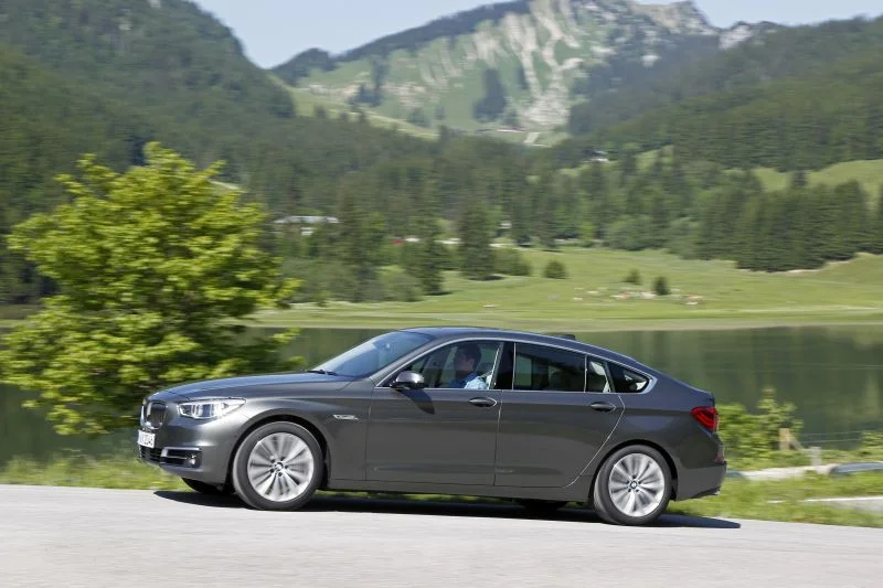 BMW 5 Series 520d (184 Hp) Steptronic2013 - 2017 thumbnail 4