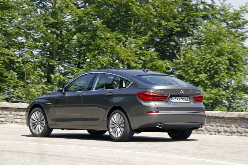 BMW 5 Series 520d (184 Hp) Steptronic2013 - 2017 thumbnail 6